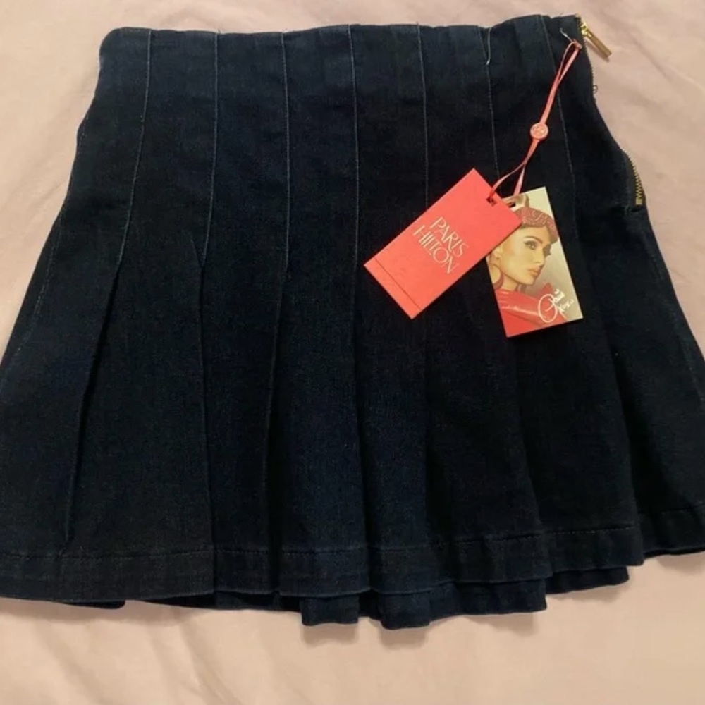 Paris Hilton Navy Pleated Mini Skirt